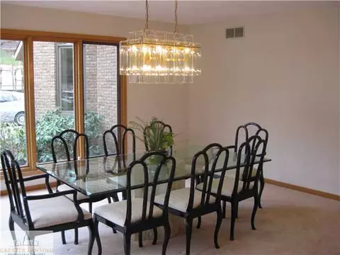 1109 Windreef Cir, Okemos, MI 48864 photo 4