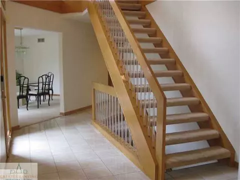 1109 Windreef Cir, Okemos, MI 48864 photo 2