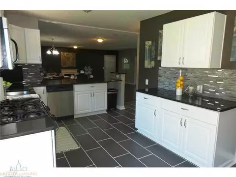 112 Webb Dr, Dewitt, MI 48820 photo 11