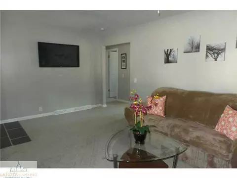 112 Webb Dr, Dewitt, MI 48820 photo 7