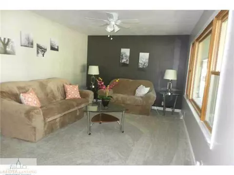 112 Webb Dr, Dewitt, MI 48820 photo 6