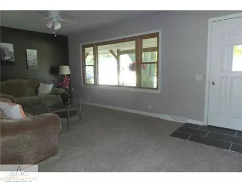 112 Webb Dr, Dewitt, MI 48820 photo 5