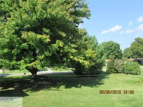 15089 Chetwyn, Lansing, MI 48906 photo 17
