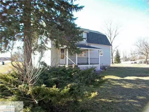 2700 E Cavanaugh, Lansing, MI 48910 photo 2