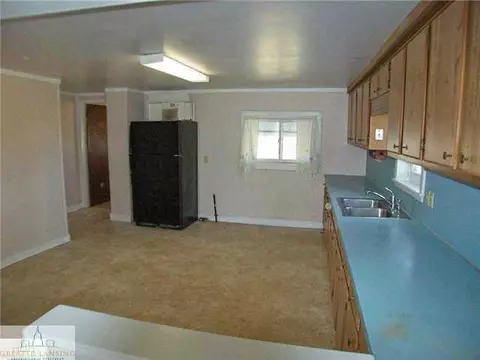 2700 E Cavanaugh, Lansing, MI 48910 photo 5