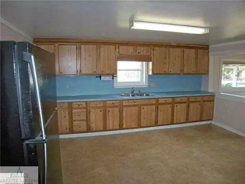 2700 E Cavanaugh, Lansing, MI 48910 photo 3