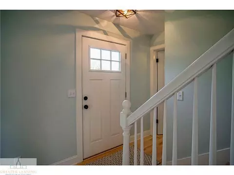 7780 Williams Rd, Lansing, MI 48911 photo 2