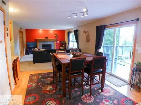 1388 Lacosta Dr, Dewitt, MI 48820 photo 9