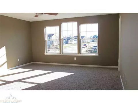 8565 Jacaranda, Dimondale, MI 48821 photo 2