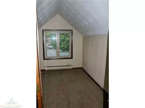 200 Manchester, Dewitt, MI 48820 photo 9