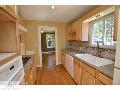 610 Kipling Blvd, Lansing, MI 48912 photo 16