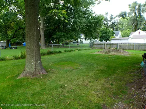 600 E Holmes Rd, Lansing, MI 48910 photo 20
