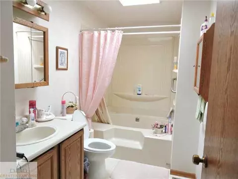 12201 S Francis Rd, Dewitt, MI 48820 photo 15