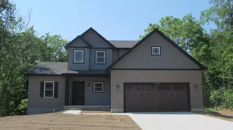 6725 Thunder Ln, Lansing, MI 48906 photo 1