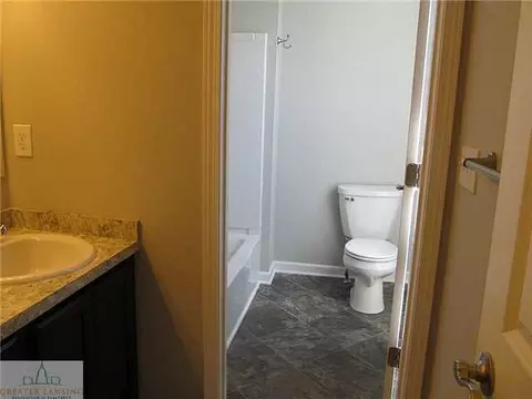 6725 Thunder Ln, Lansing, MI 48906 photo 25