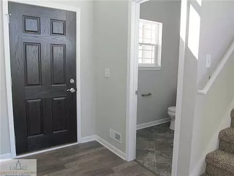 6725 Thunder Ln, Lansing, MI 48906 photo 17