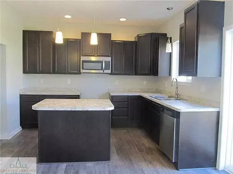6725 Thunder Ln, Lansing, MI 48906 photo 7