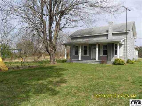 829 E Harrod Rd, Austin, IN 47102 photo 1