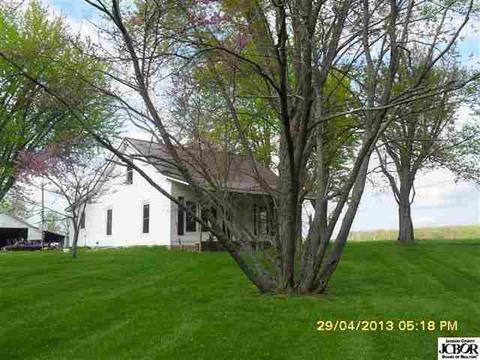 16104 E 500 N, Hope, IN 47246 photo 1