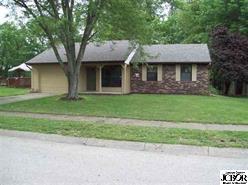 1613 Brookside Dr, Columbus, IN 47201 photo 1