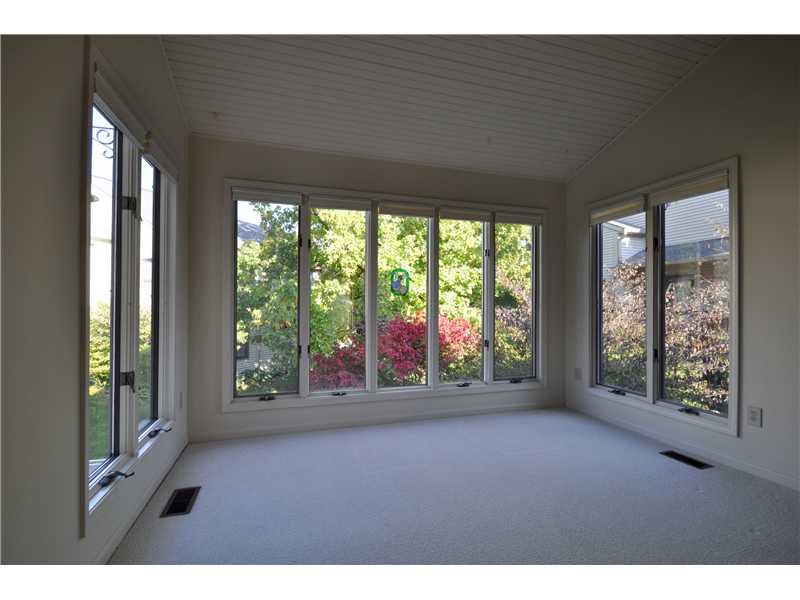 2244 E Cape Cod Dr, Bloomington, IN 47401 photo 2