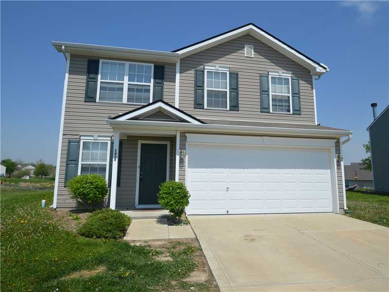 1439 Dowell St, Greenwood, IN 46143 photo 1