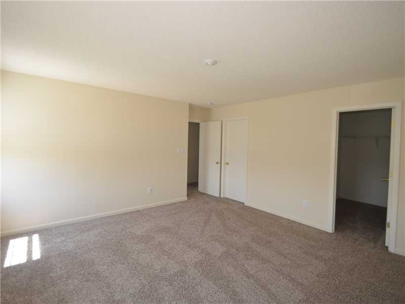 1439 Dowell St, Greenwood, IN 46143 photo 18