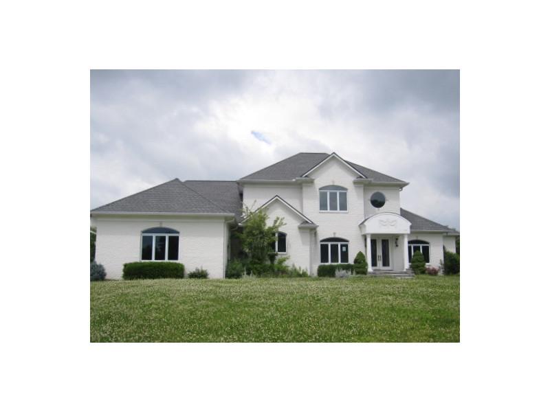 10941 Geist Rd, Fishers, IN 46037 photo 1