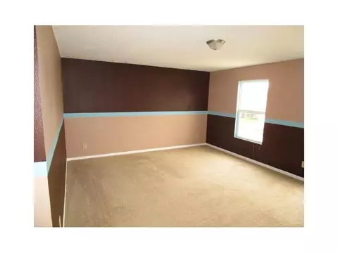 8316 S Firefly Dr, Pendleton, IN 46064 photo 8