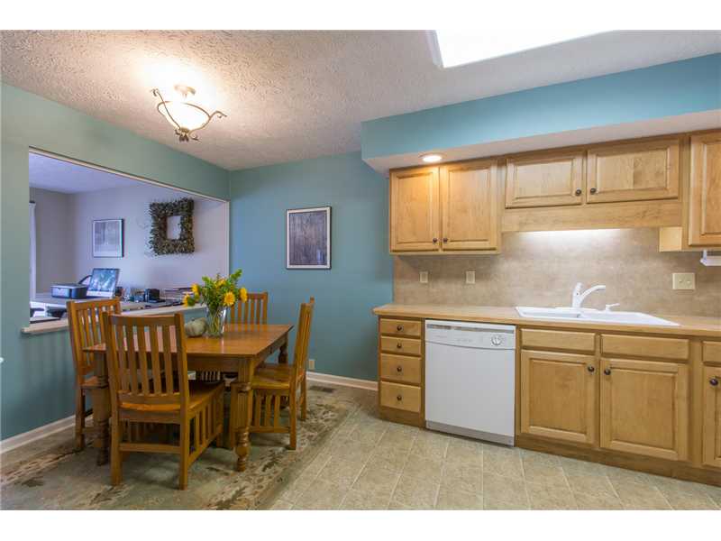 618 W Soutar Dr, Bloomington, IN 47403 photo 10