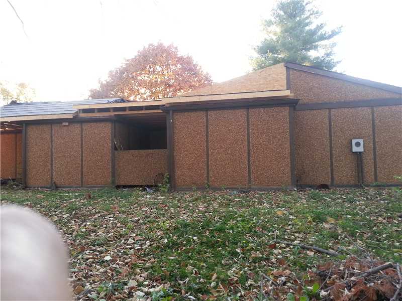 3656 Yellow Poplar Ct, Indianapolis, IN 46222 photo 1