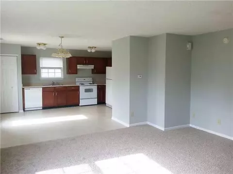 9423 W Constellation Dr, Pendleton, IN 46064 photo 4