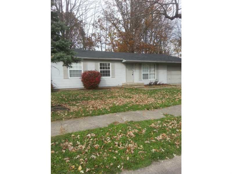 9502 Tower Ln, Indianapolis, IN 46235 photo 1