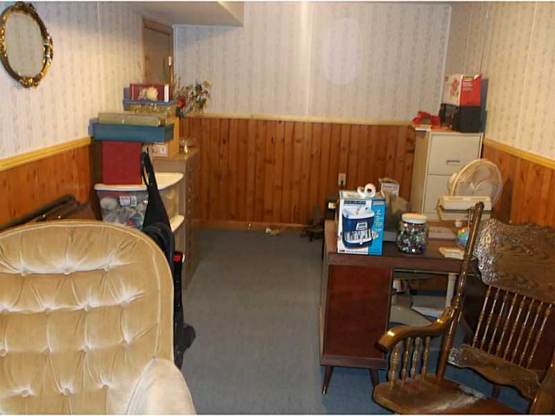688 N Pendleton Ave, Pendleton, IN 46064 photo 11