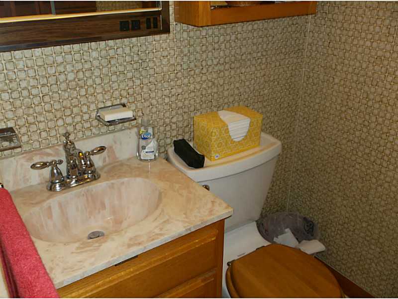 688 N Pendleton Ave, Pendleton, IN 46064 photo 7