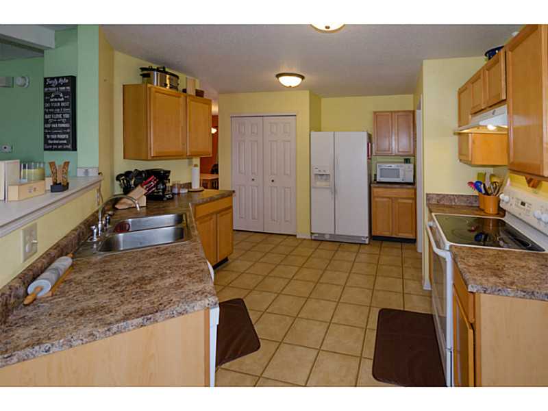 8403 S Firefly Dr, Pendleton, IN 46064 photo 5