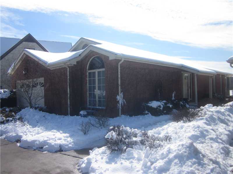 1172 Coles Dr, Columbus, IN 47201 photo 2