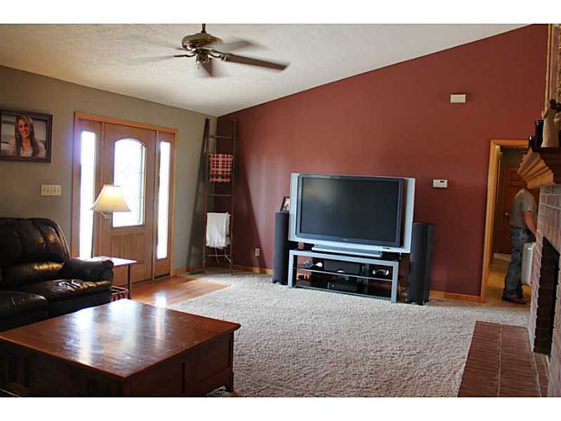6646 S 600 E, Waldron, IN 46182 photo 7
