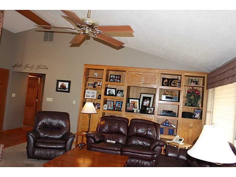 6646 S 600 E, Waldron, IN 46182 photo 5