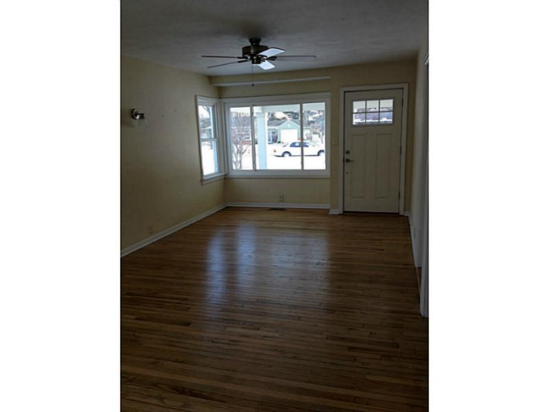 628 S Broadway, Pendleton, IN 46064 photo 6