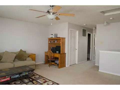 8114 S Firefly Dr, Pendleton, IN 46064 photo 10