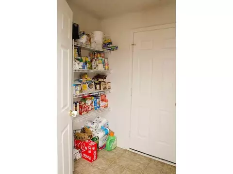8114 S Firefly Dr, Pendleton, IN 46064 photo 9