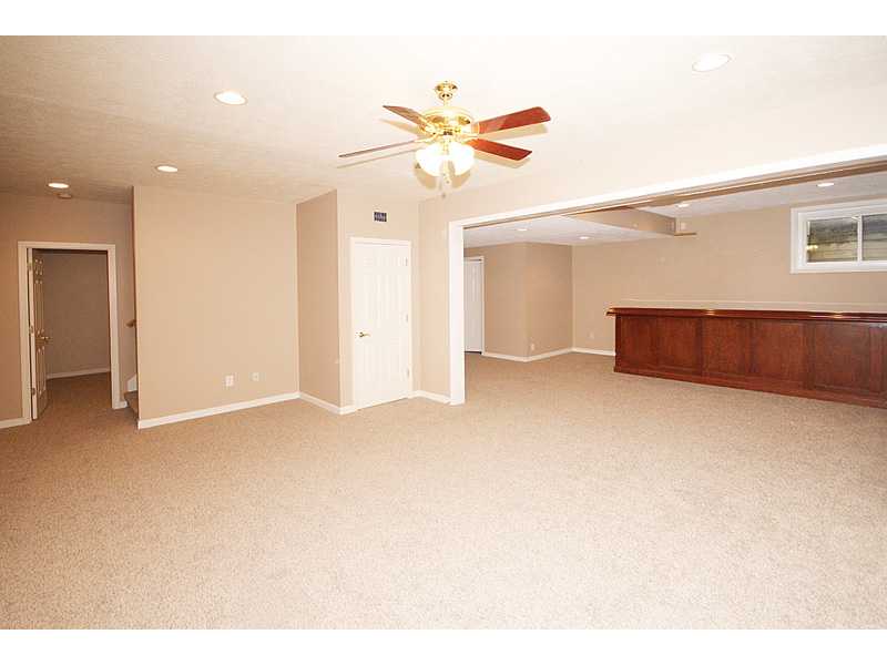 11570 Sutton Place E Dr, Carmel, IN 46032 photo 21