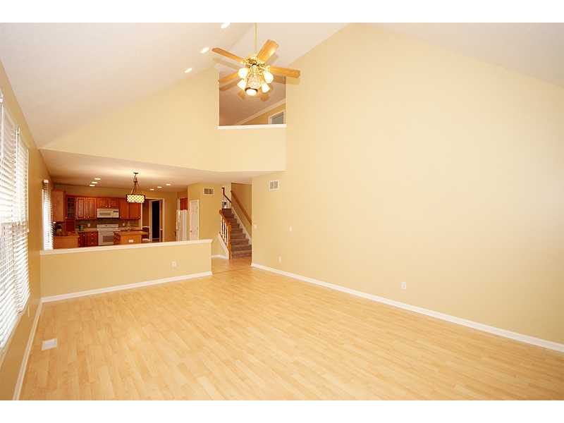 11570 Sutton Place E Dr, Carmel, IN 46032 photo 7