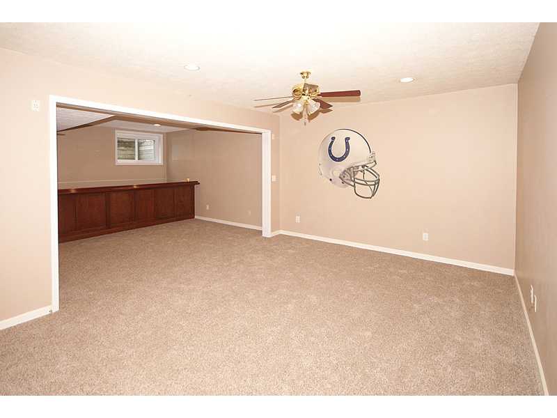 11570 Sutton Place E Dr, Carmel, IN 46032 photo 20