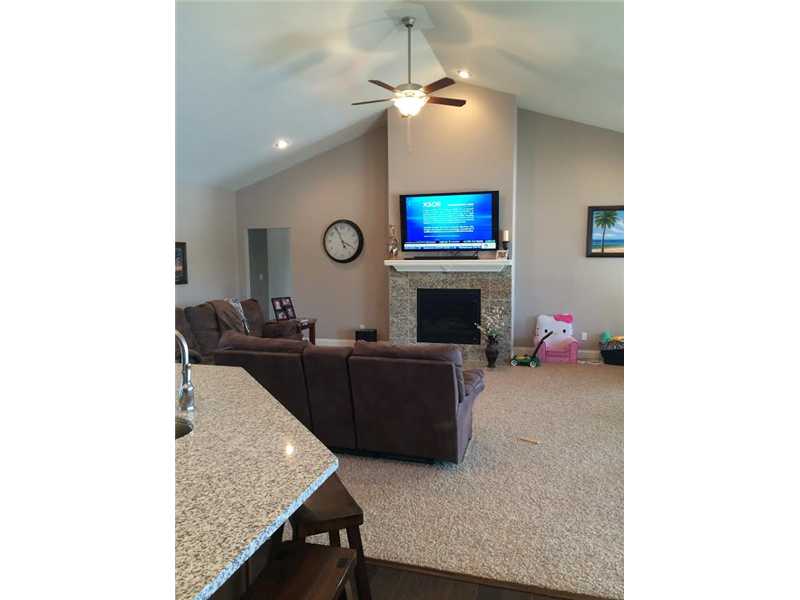 731 N Pendleton Ave, Pendleton, IN 46064 photo 4