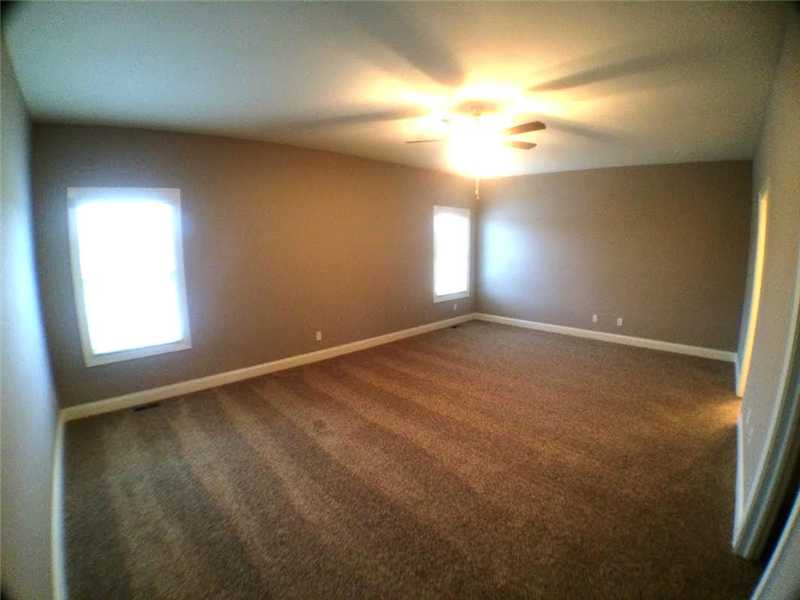 731 N Pendleton Ave, Pendleton, IN 46064 photo 8