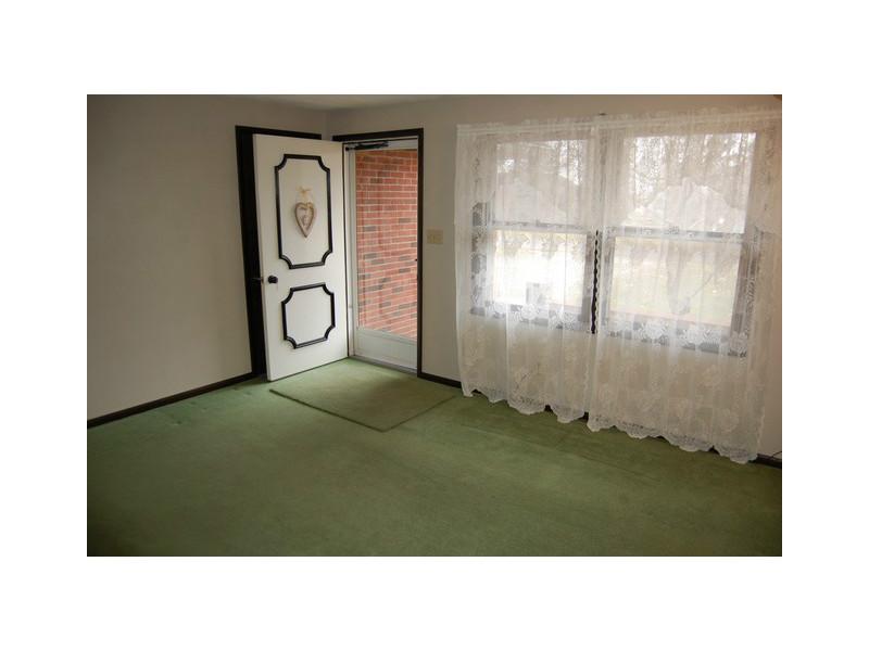 123 E Michelle Ln, Pendleton, IN 46064 photo 6