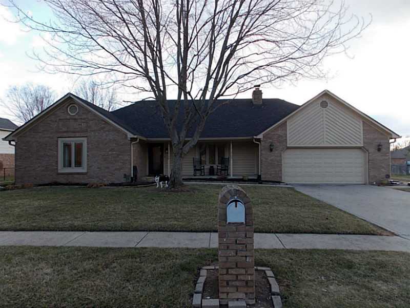 523 Summit Dr, Plainfield, IN 46168 photo 1