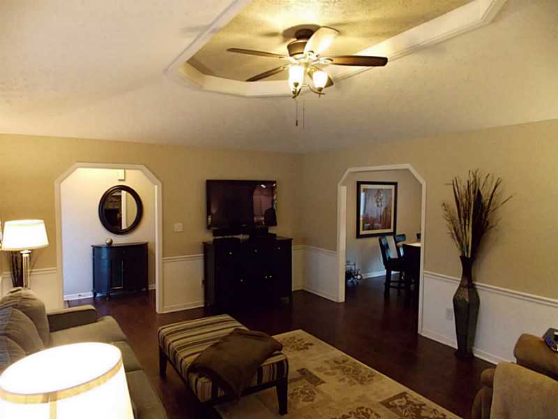523 Summit Dr, Plainfield, IN 46168 photo 8